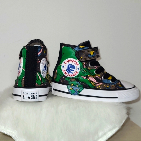 Converse Chuck Taylor AllStar Dinoverse Hi-Top Sneakers Infant Size 5M Pre-Loved - Picture 8 of 17